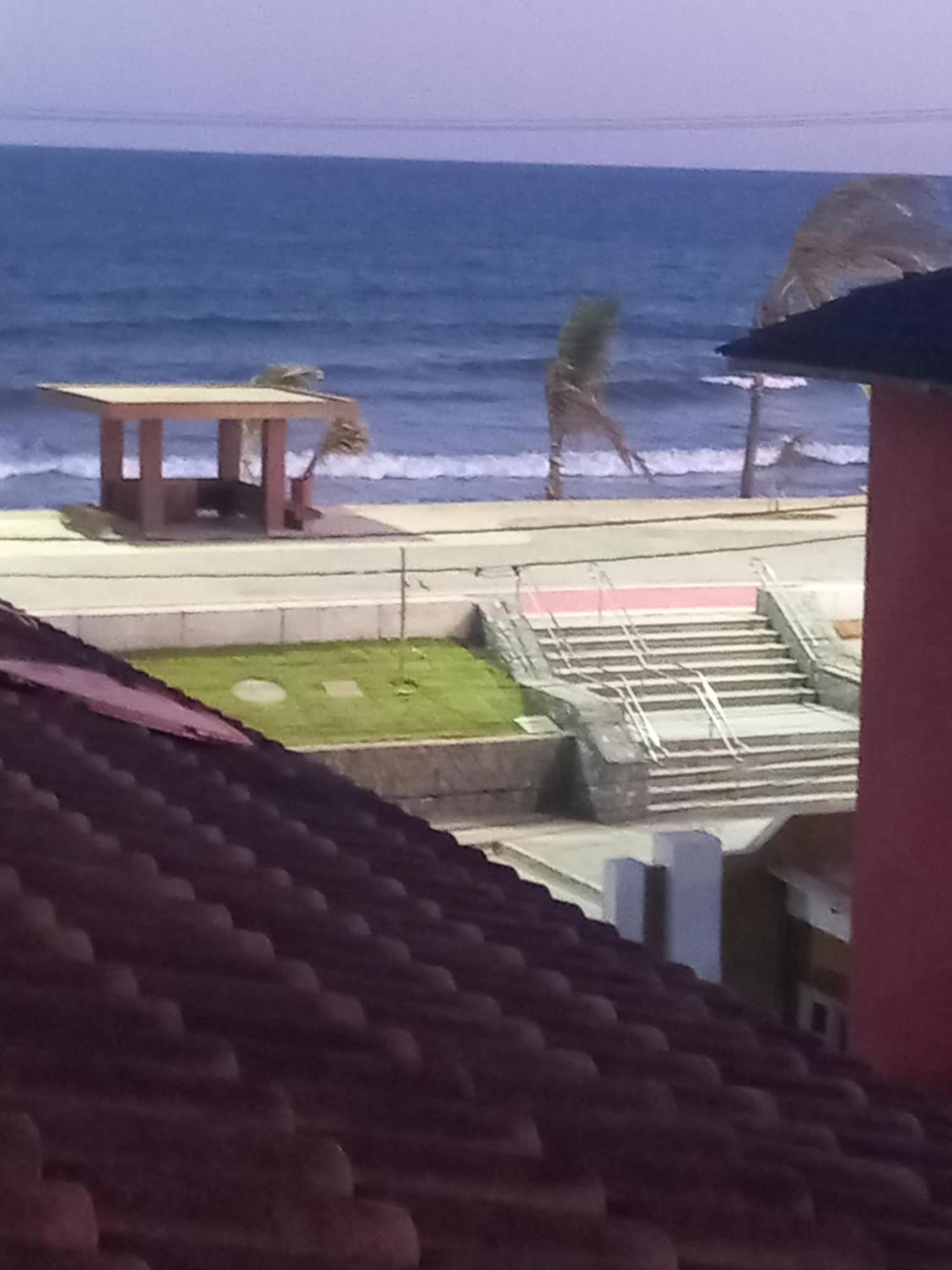 Quarto Para Temporada Na Praia Do Corsario サルバドール エクステリア 写真